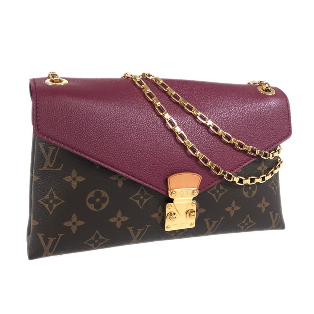 Louis Vuitton Pallas Chain Monogram canvas Shoulder Bag